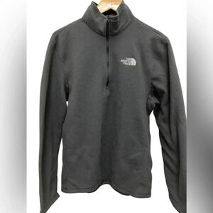 The North Face Quarter Zip Up Pull Over
